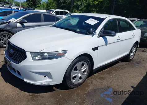 2015 Ford Police Interceptor Police Interceptor z USA, uszkodzony, nr VIN 1FAHP2MK0FG175859